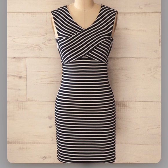 Striped Bodycon Dress - Picture 3 of 10